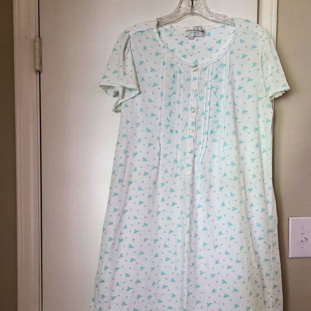 Miss Elaine Classics Floral Nightgown - Size S